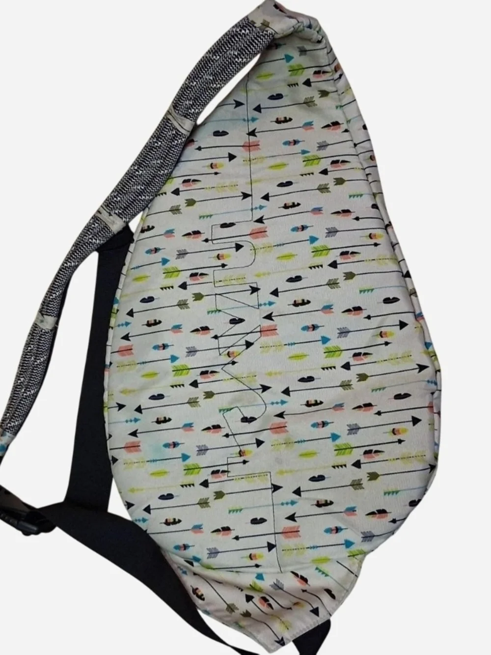 Kavu White Arrow Print Sling Bag